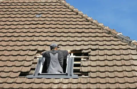 Pose de velux à Nieul lès Saintes